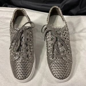 Marc Fisher Stylish Metallic Gray Woven Women's Sneakers Sz 8